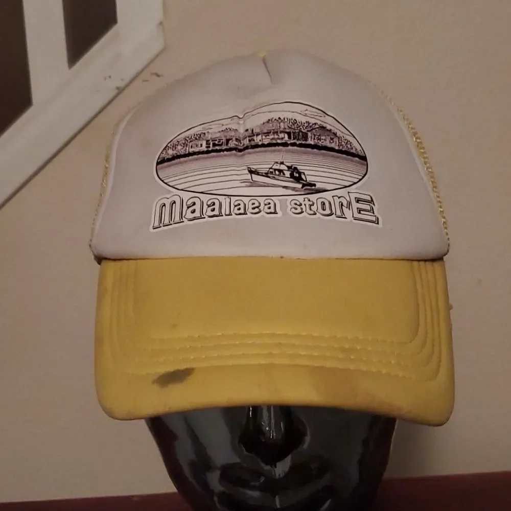 Vintage Maalaea Store Maui Hawaii Mesh Hat